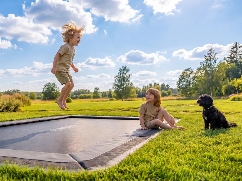 IN GROUND NORTH TRAMPOLINE
